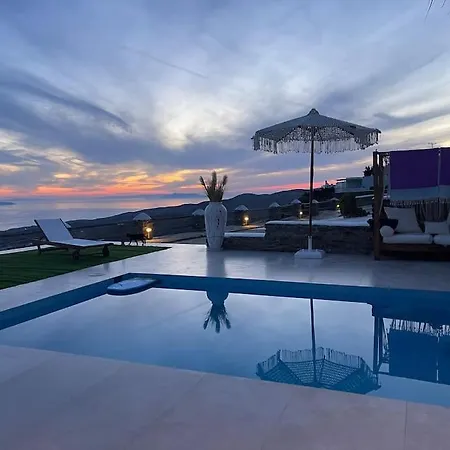Nicol Villa