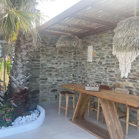 Villa Nicol *